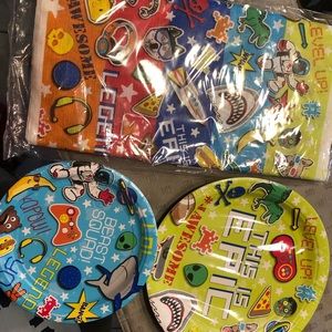 SOLD **.Birthday decorations party supplies gamer